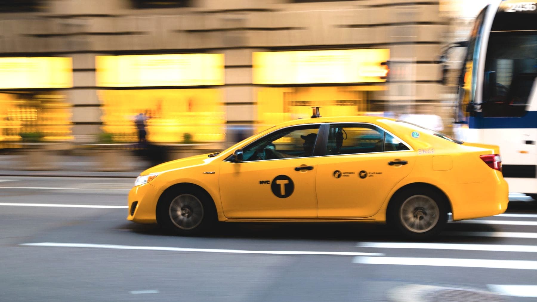 VindTaxi - taxi onderweg door de stad
